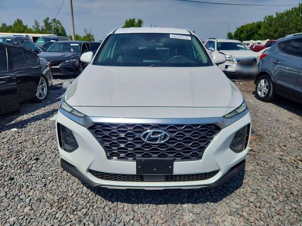 2019 HYUNDAI SANTA FE SE