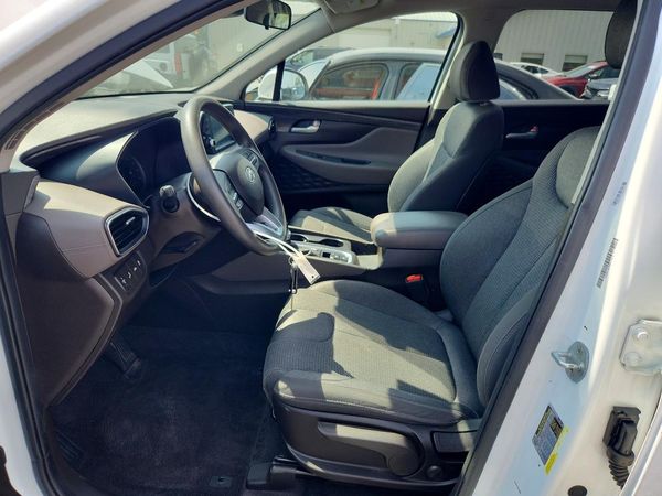 2019 HYUNDAI SANTA FE SE