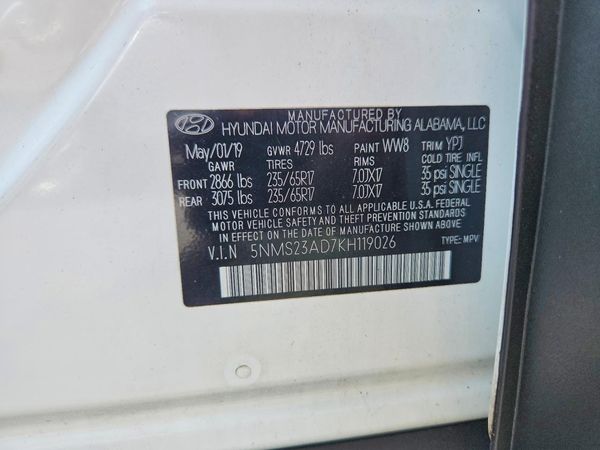 2019 HYUNDAI SANTA FE SE