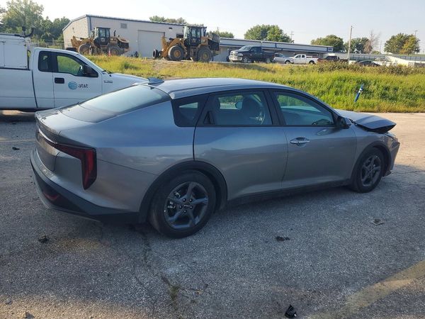 2026 KIA K4 LX, LXS