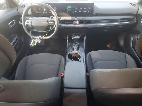 2026 KIA K4 LX, LXS