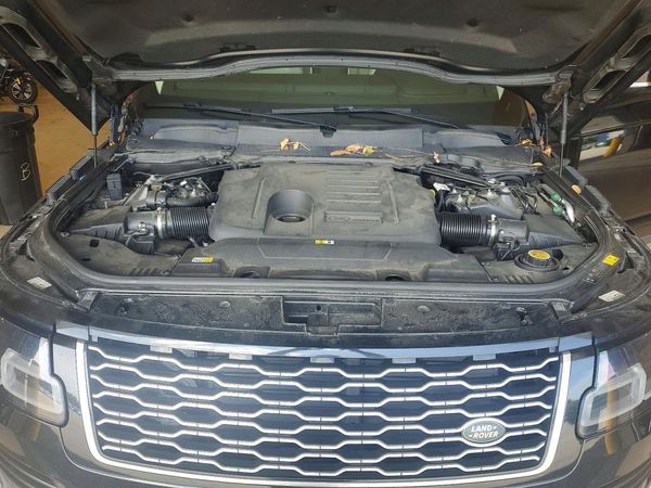 2020 LAND ROVER RANGE ROVER HSE