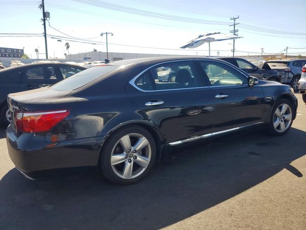 2012 LEXUS LS