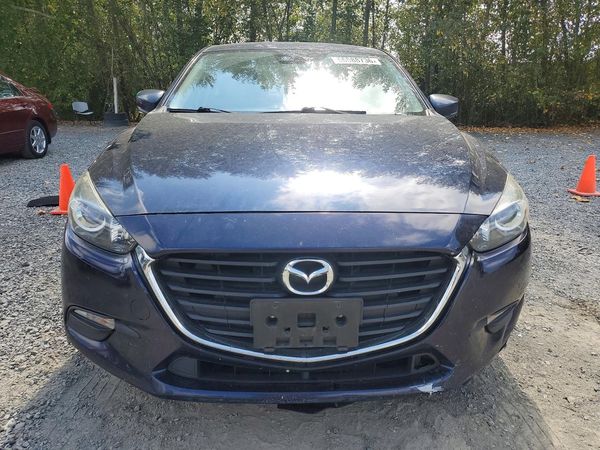 2018 MAZDA 3 Touring
