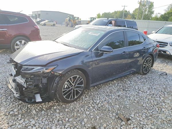 2026 TOYOTA CAMRY