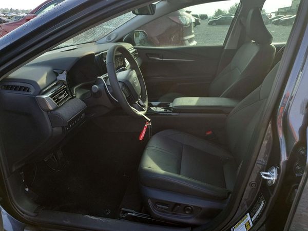2026 TOYOTA CAMRY