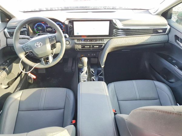 2026 TOYOTA CAMRY