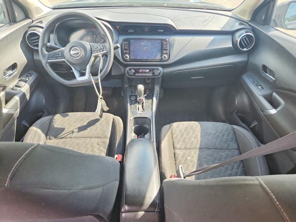 2022 NISSAN KICKS