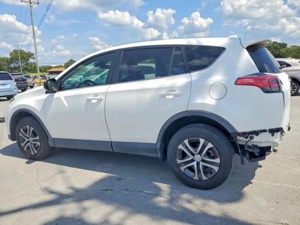 2018 TOYOTA RAV4 LE