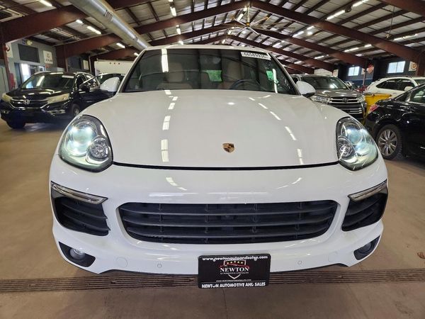 2018 PORSCHE CAYENNE Base / Platinum Edition