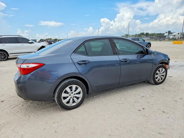 2015 TOYOTA COROLLA
