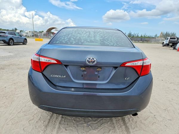 2015 TOYOTA COROLLA