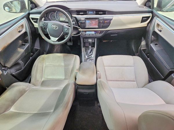 2015 TOYOTA COROLLA