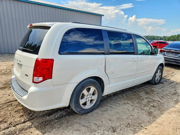 2013 DODGE GRAND CARAVAN SXT