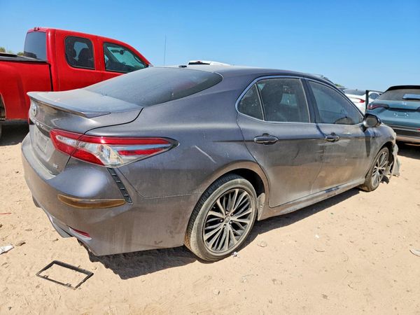 2018 TOYOTA CAMRY L/LE/SE/XLE