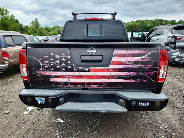 2019 NISSAN FRONTIER