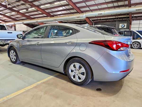 2016 HYUNDAI ELANTRA