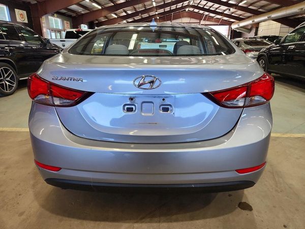 2016 HYUNDAI ELANTRA