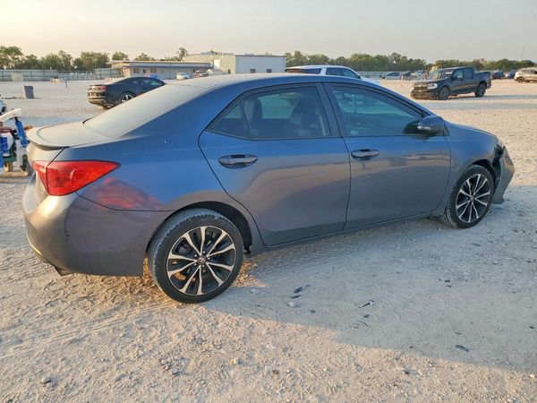 2017 TOYOTA COROLLA