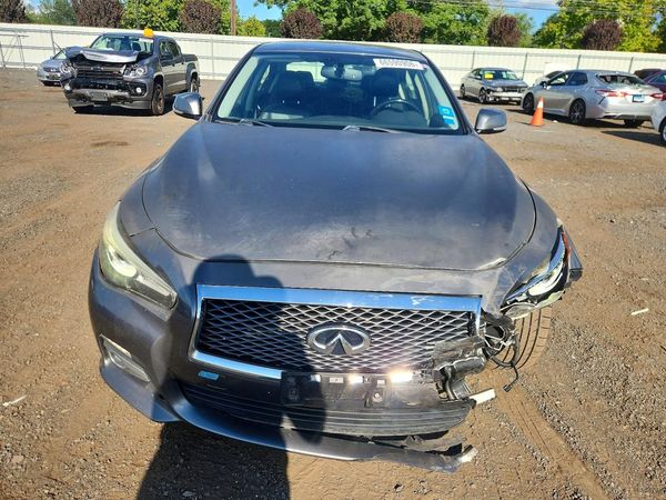 2017 INFINITI Q50