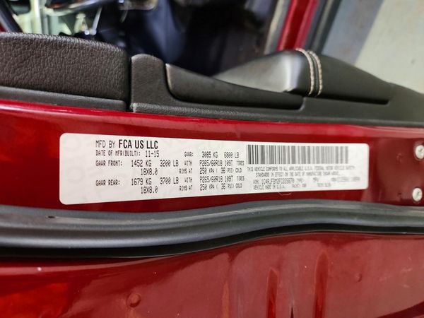 2015 JEEP GRAND CHEROKEE LIMITED 4X4 — VINS