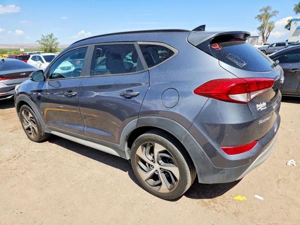 2018 HYUNDAI TUCSON