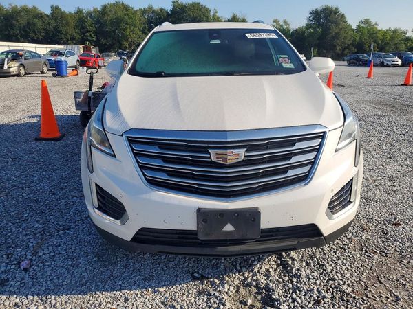 2018 CADILLAC XT5