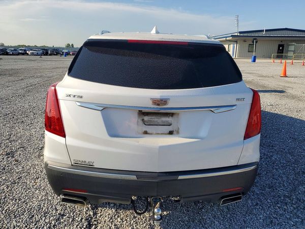 2018 CADILLAC XT5