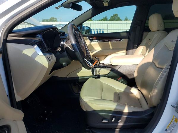 2018 CADILLAC XT5