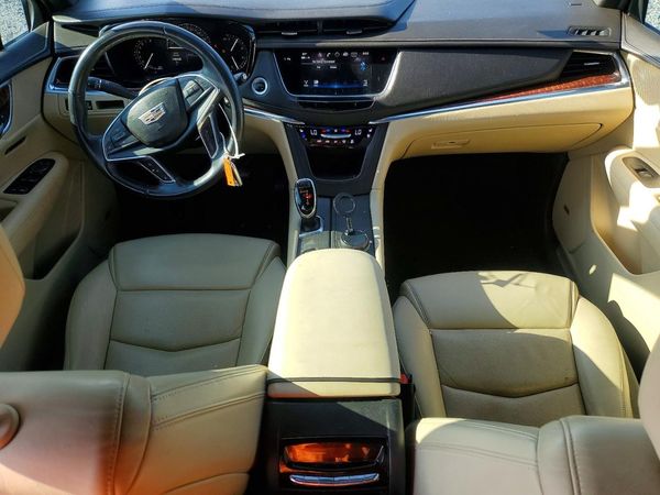 2018 CADILLAC XT5