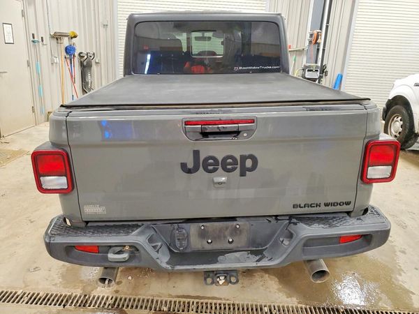 2023 JEEP GLADIATOR