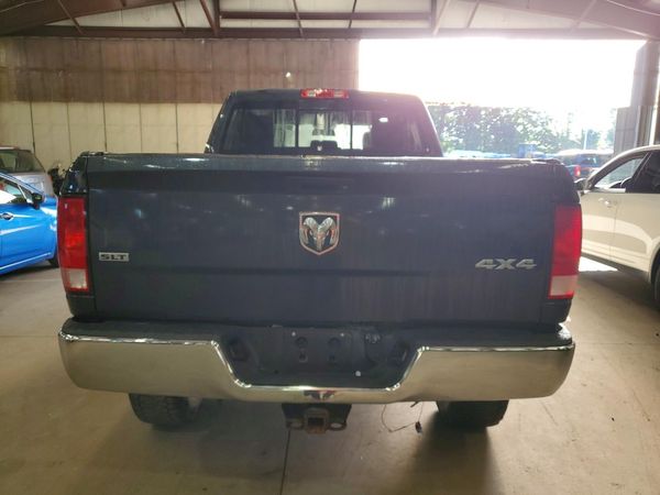 2017 RAM 2500 SLT CREW CAB 4X4