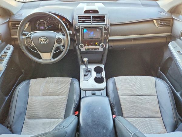 2014 TOYOTA CAMRY