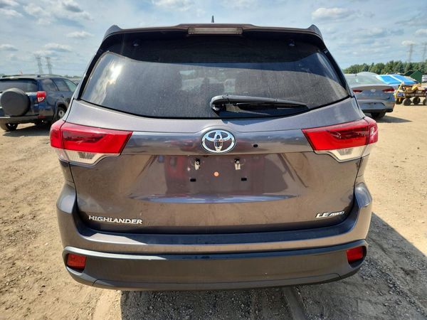 2019 TOYOTA HIGHLANDER LE/LE Plus