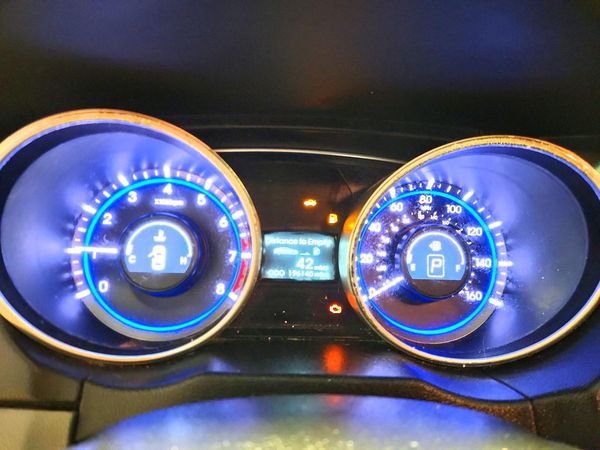 2012 HYUNDAI SONATA