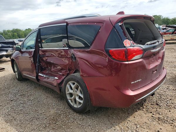 2017 CHRYSLER PACIFICA
