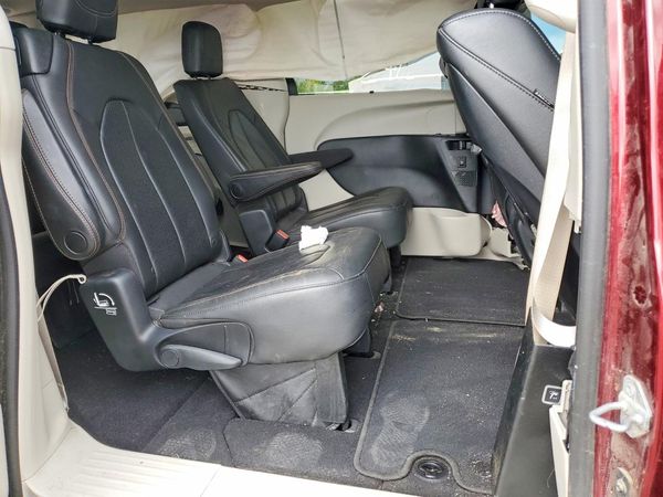 2017 CHRYSLER PACIFICA