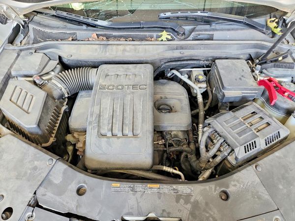 2016 CHEVROLET EQUINOX LS — Engine bay
