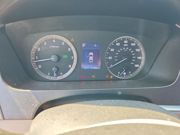 2016 HYUNDAI SONATA