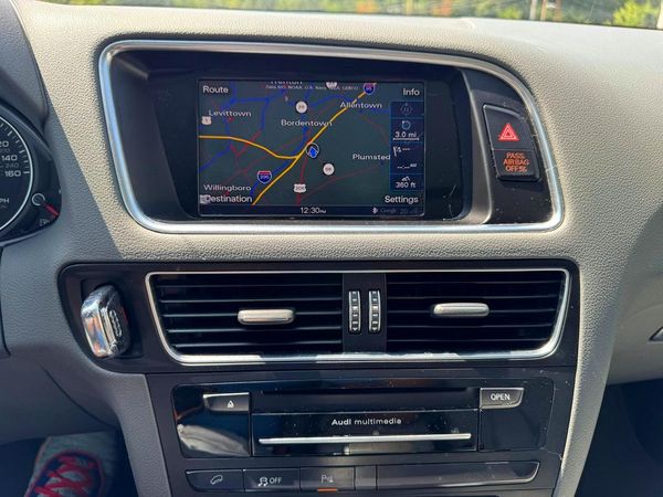 2016 AUDI Q5 quattro Premium Plus