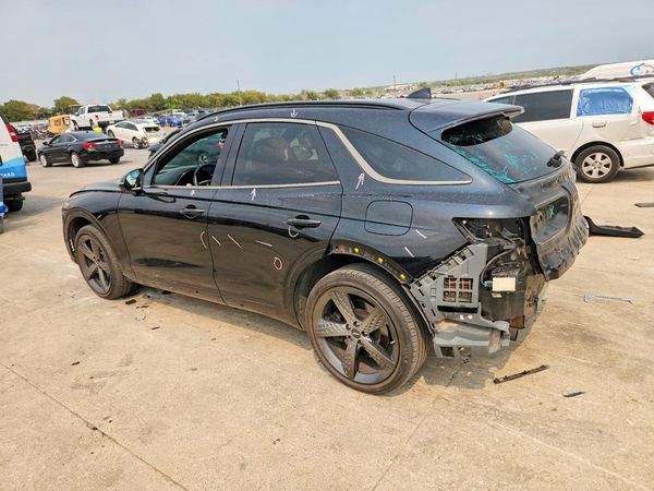 2023 GENESIS GV70