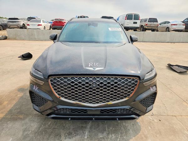2023 GENESIS GV70