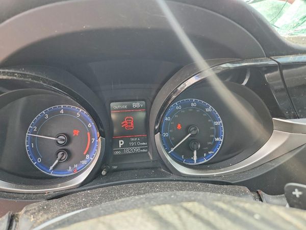2015 TOYOTA COROLLA L/LE