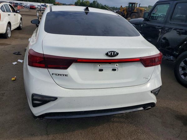 2021 KIA FORTE