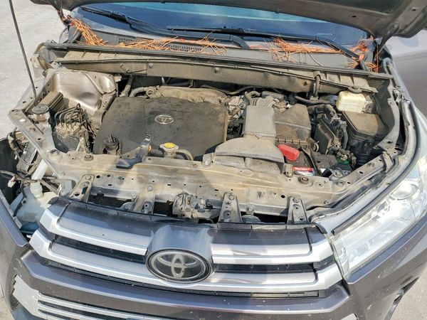 2017 TOYOTA HIGHLANDER SE/XLE