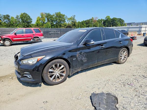 2016 INFINITI Q50