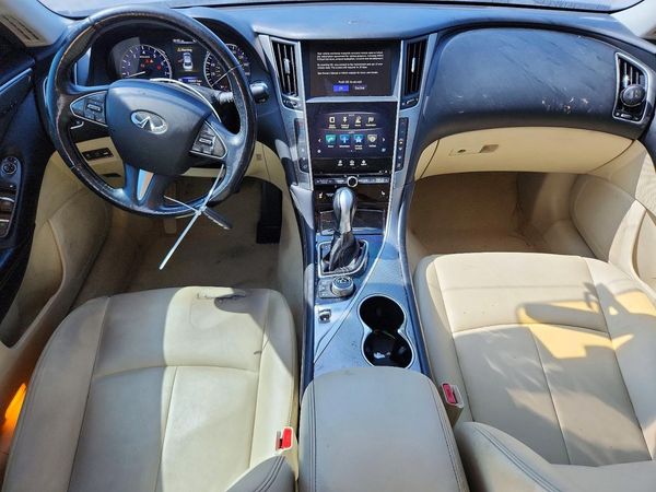 2016 INFINITI Q50