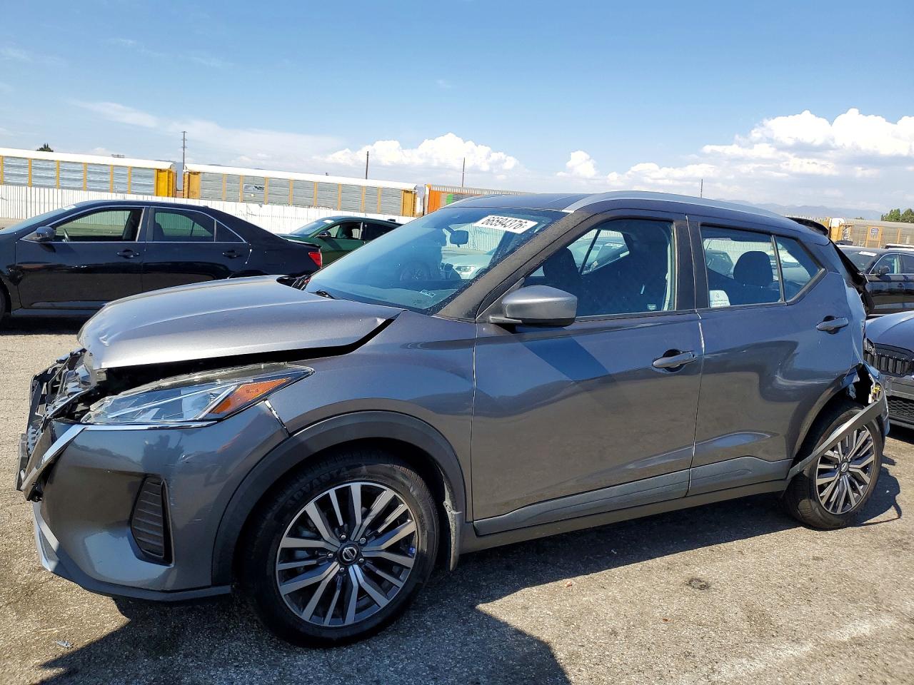 2021 NISSAN KICKS SV