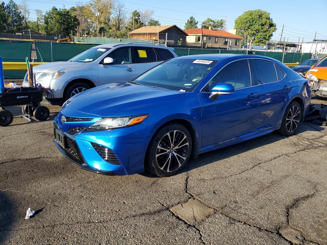 2018 TOYOTA CAMRY