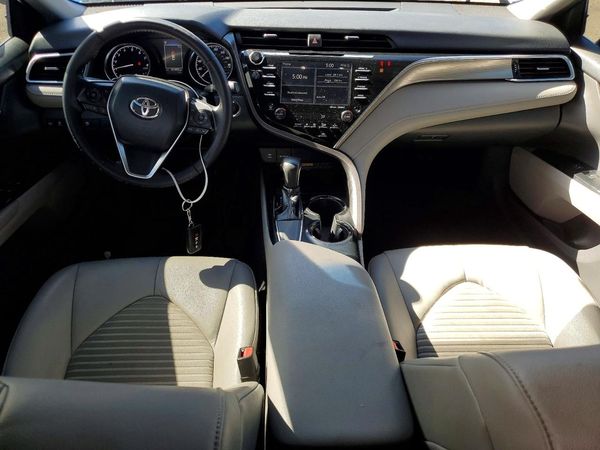 2018 TOYOTA CAMRY